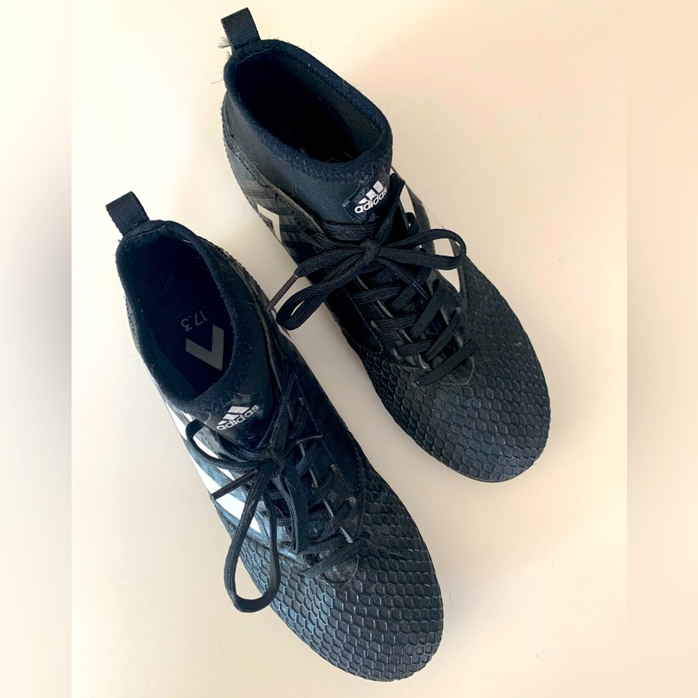 Adidas 17.3 TF soccer cleats